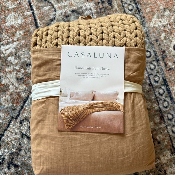 NEW Casaluna Chunky Knit Throw - Picture 4 of 4